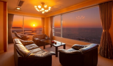 SUITE ROOM