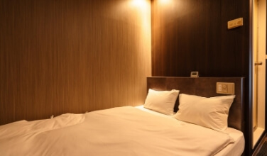 DOUBLE ROOM